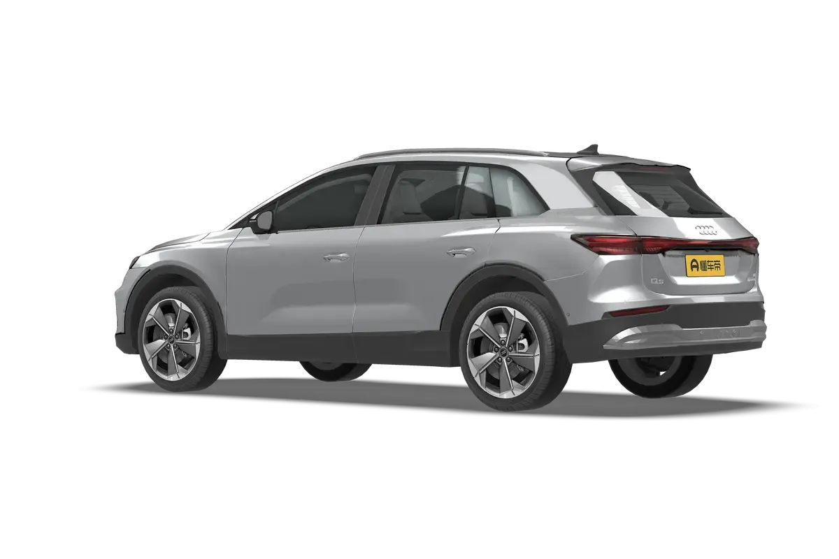 Электромобиль AUDI Q5 2023 40 e-tron Shining Clothing Set (светло-серый)_360