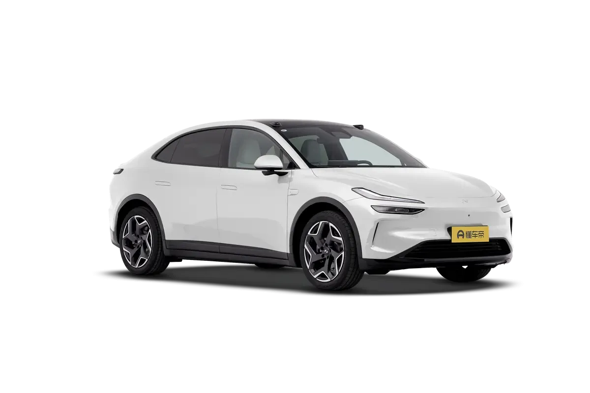 Электромобиль Onvo L60 2024 700km Long Range four-wheel Drive Version (белый)_360