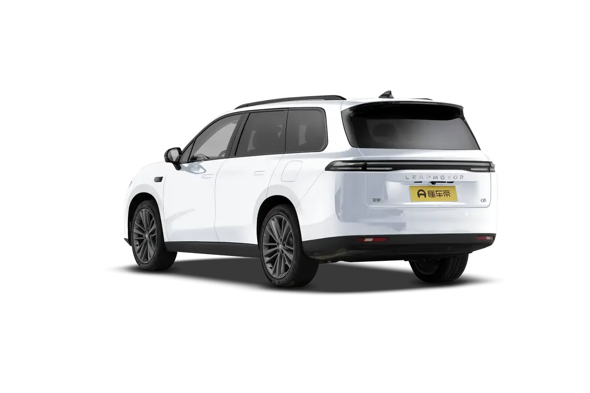 Электромобиль Leapmotor C16 2024 Extended Range 200 Premium Edition (серебристый)_360