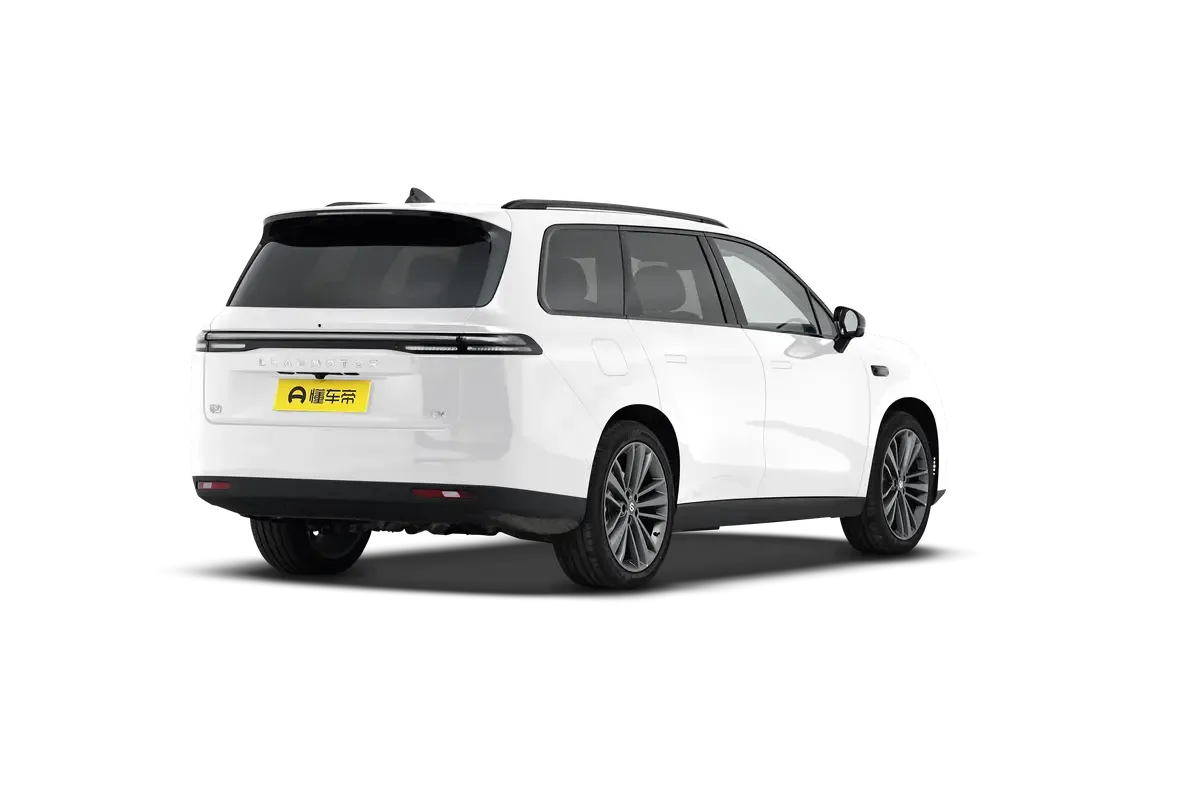 Электромобиль Leapmotor C16 2024 Extended Range 200 Intelligent Driving Edition (белый)_360