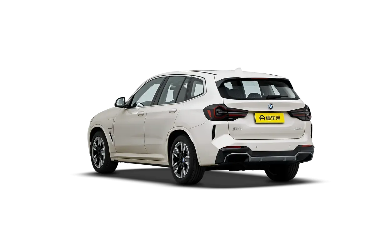 Электромобиль BMW IX3 2024 Pioneer (серебристый)_360