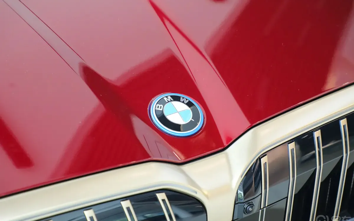 i5 xDrive 50L Luxury