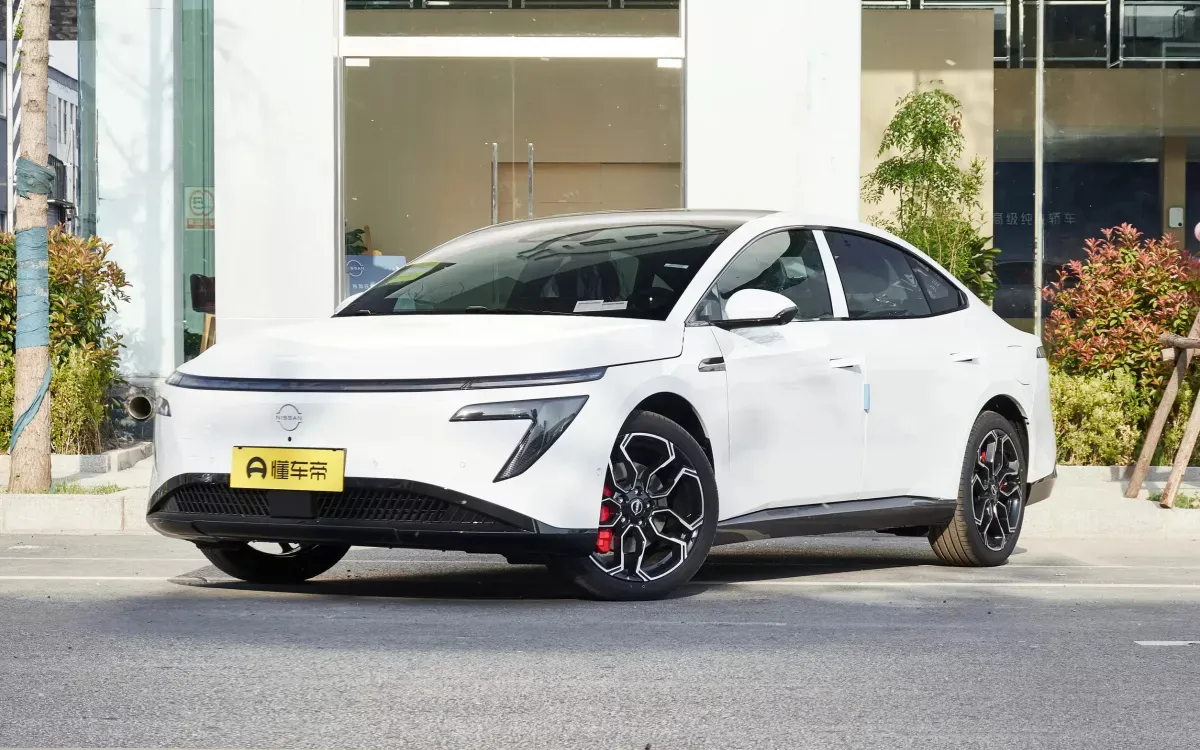 Nissan N7