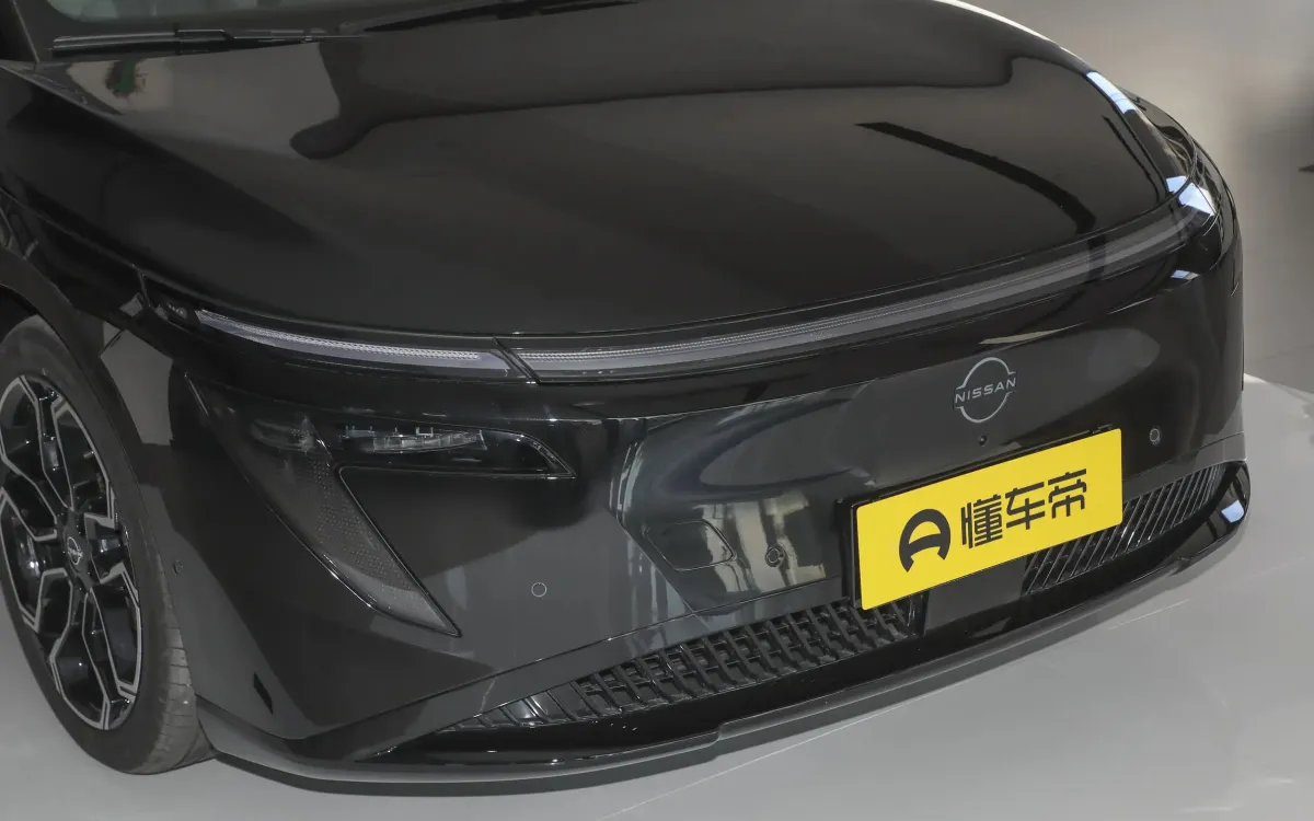 Nissan N7