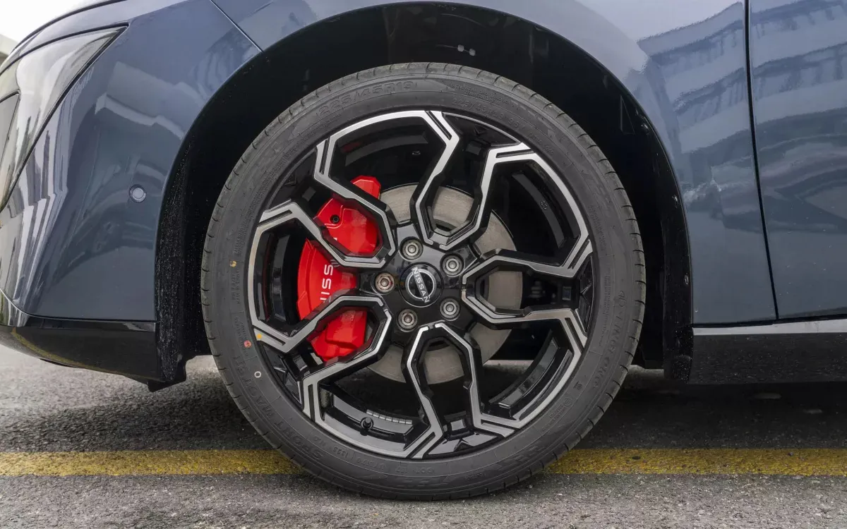 Nissan N7