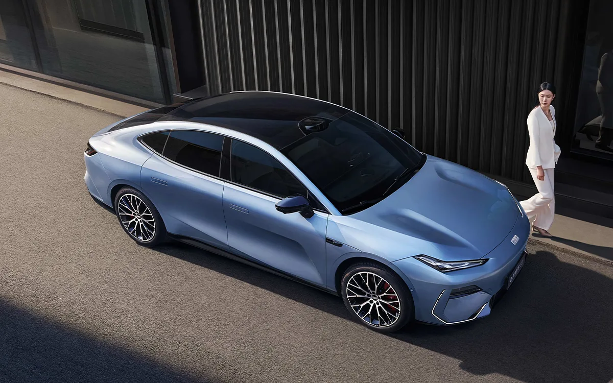 Geely Galaxy E8