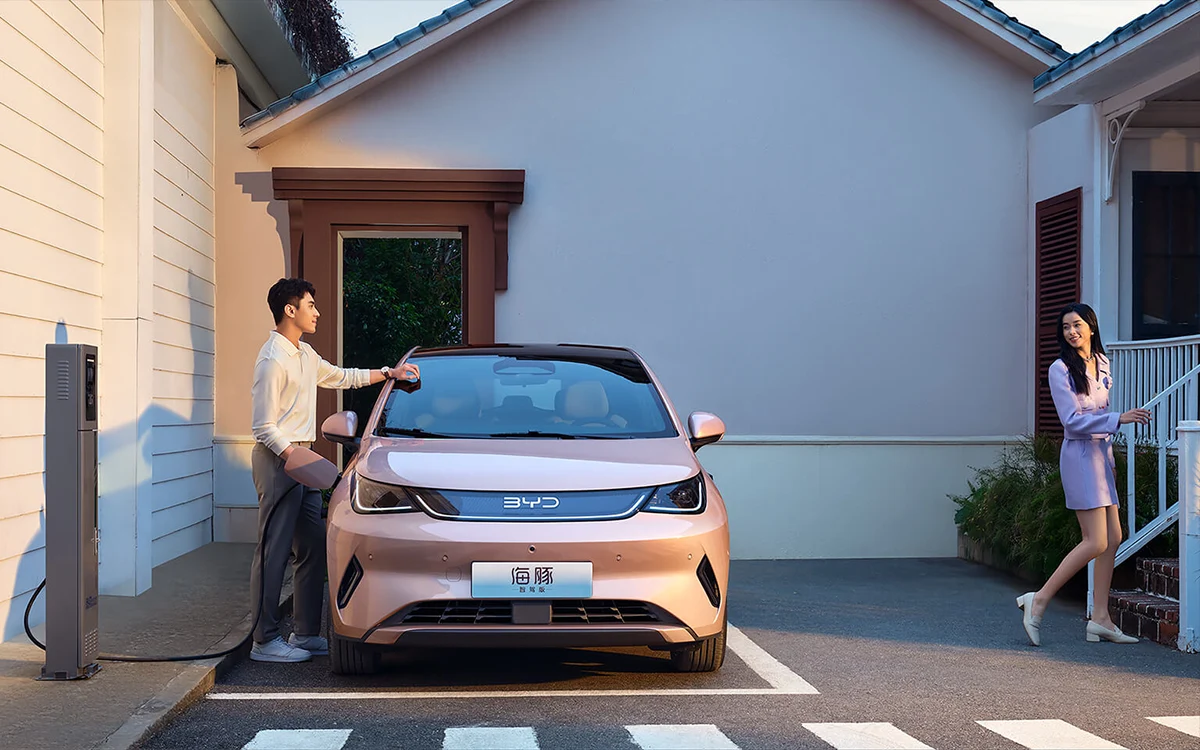 BYD Dolphin 2025